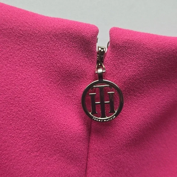 Tommy Hilfiger Pink Dress With White Trim - Picture 6 of 7